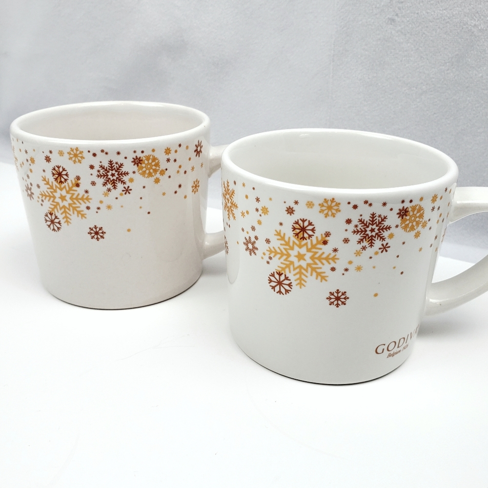 Godiva Holiday Gold Snowflake Coffee Mug Set of 2